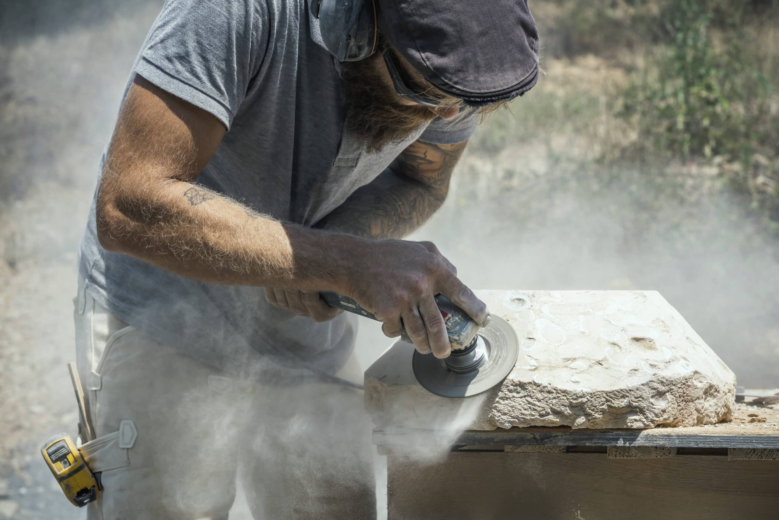 Artisan de la Pierre : Entre Tradition, Créativité et Pérennité
