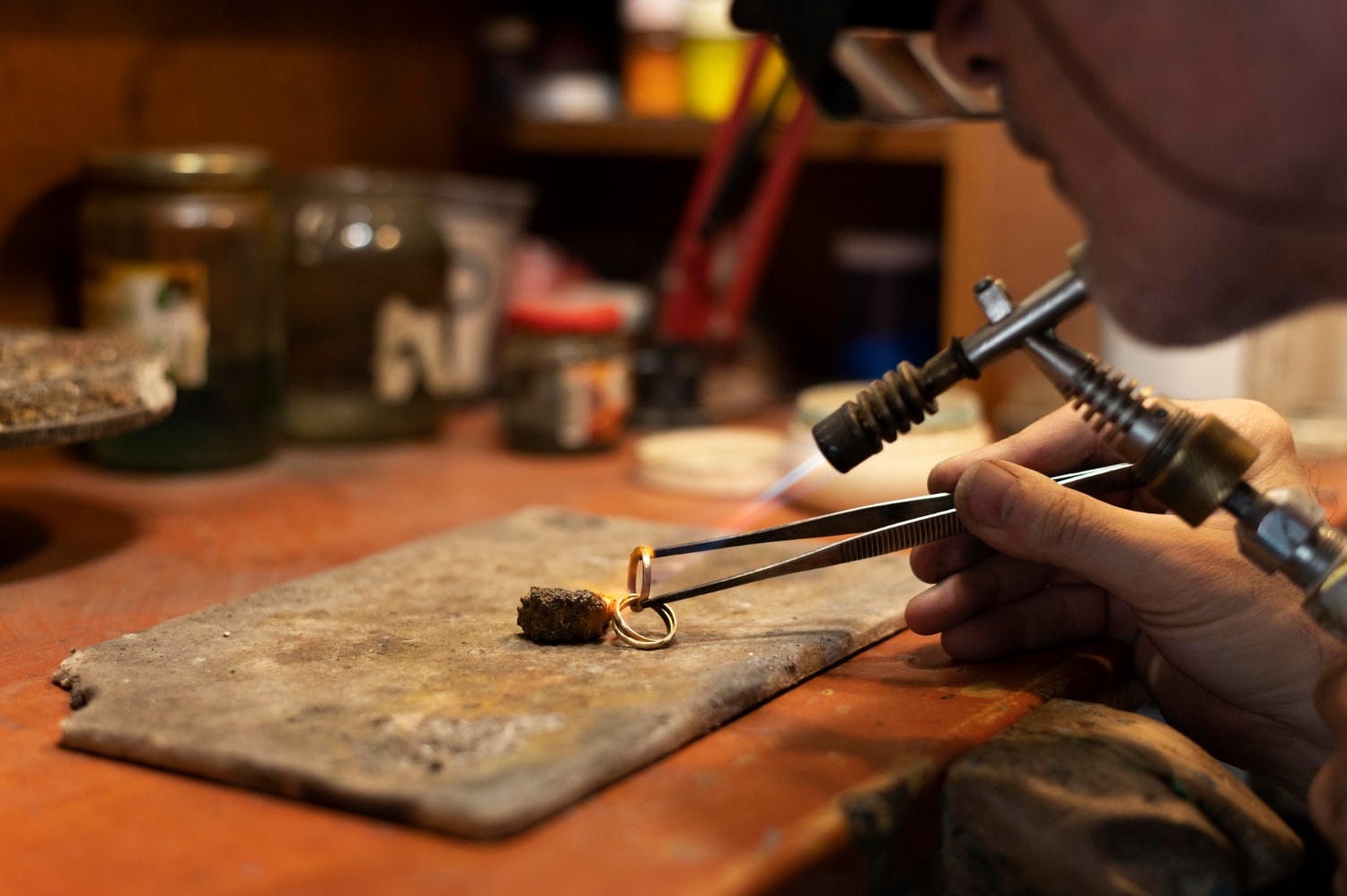 Devenir Artisan d'Art Bijoutier
