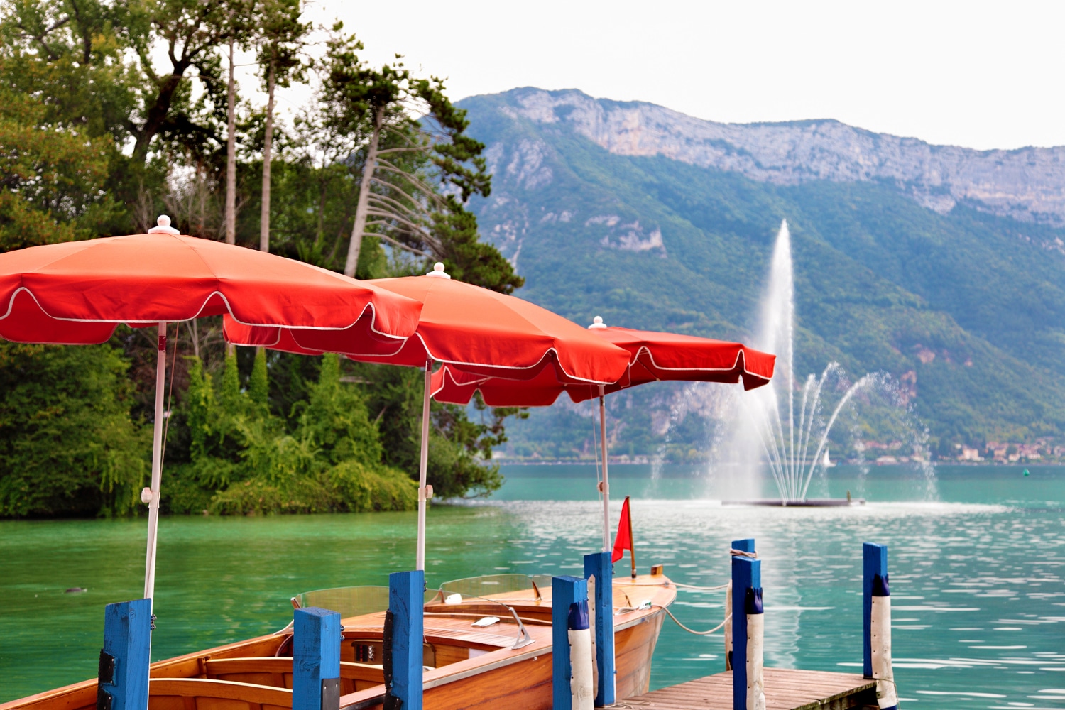 Artisan d'art à Annecy : Un Voyage à Travers le Temps et les Savoir-Faire