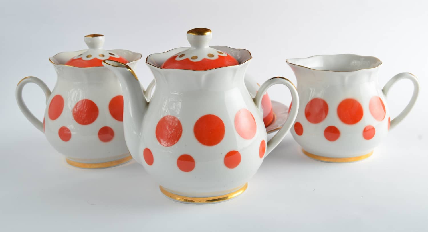 Tout savoir sur la porcelaine : Guide complet et détaillé